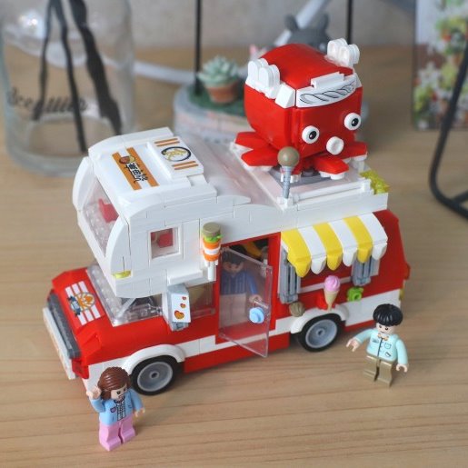 kawaiies-softtoys-plushies-kawaii-plush-Micro Takoyaki Octopus Balls Vroom Yatai Food Van Building Sets Build it 