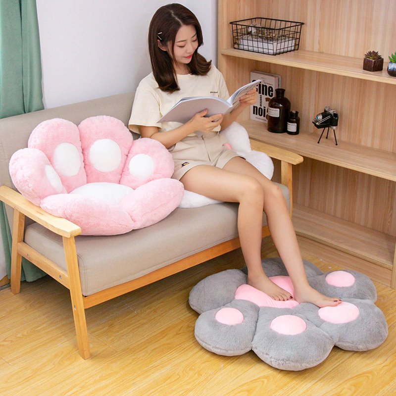 Kawaii Bedroom Setup - Cute Fluffy Paw Seat Cushion - Soft Pink