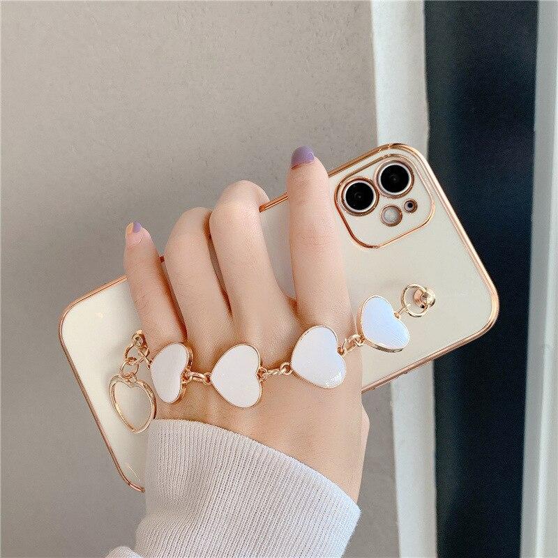 Kawaii Luxe Heart Chain iPhone Case – Kawaiies