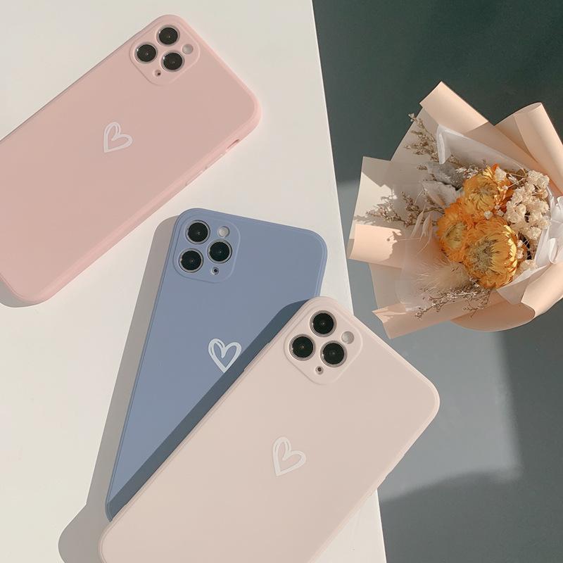 Kawaii Luxe Heart Chain iPhone Case – Kawaiies